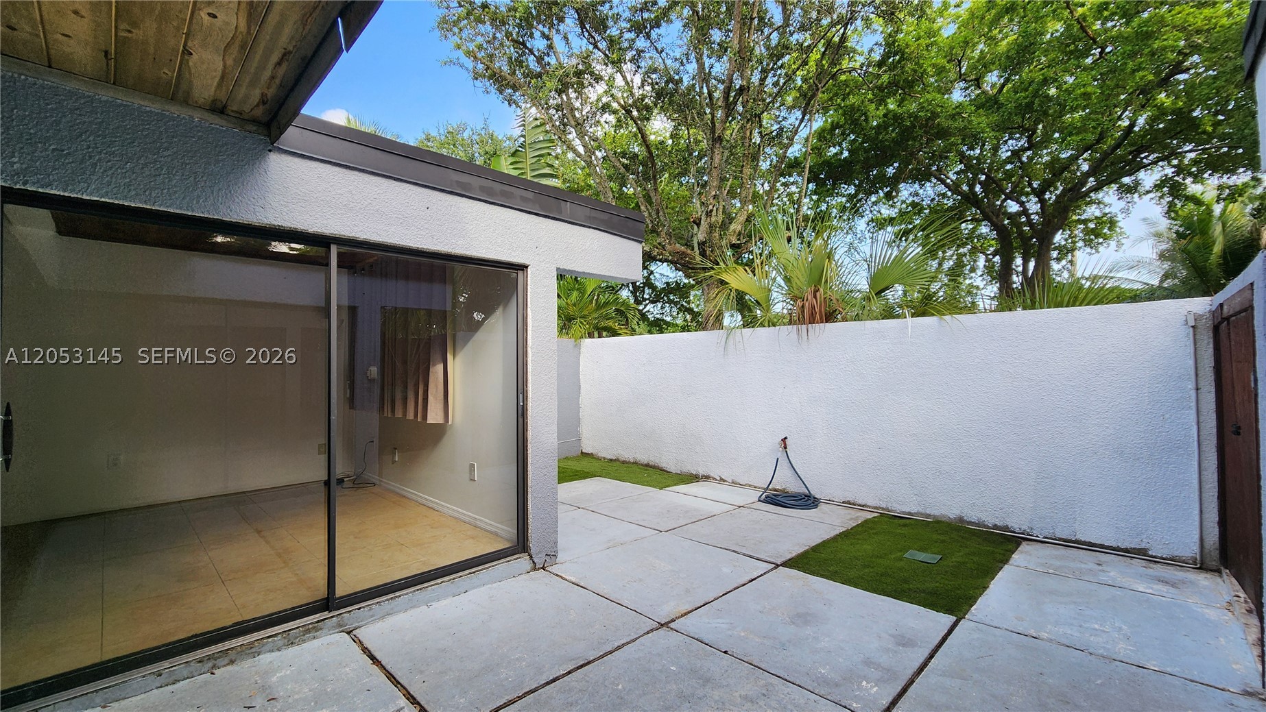 MIAMI LAKES WINDMILL GATE - Residential