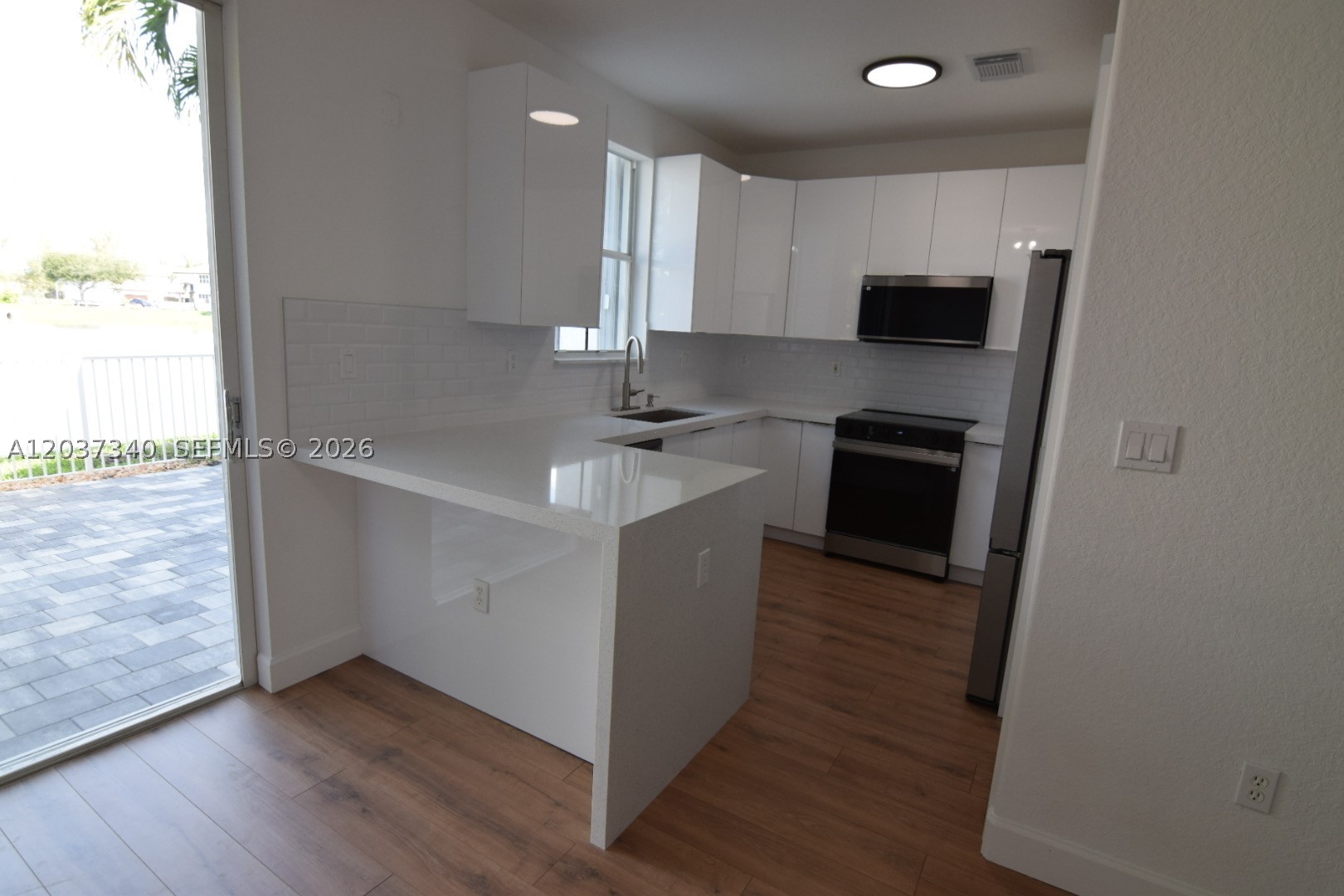 Islands at Doral - Residential Lease