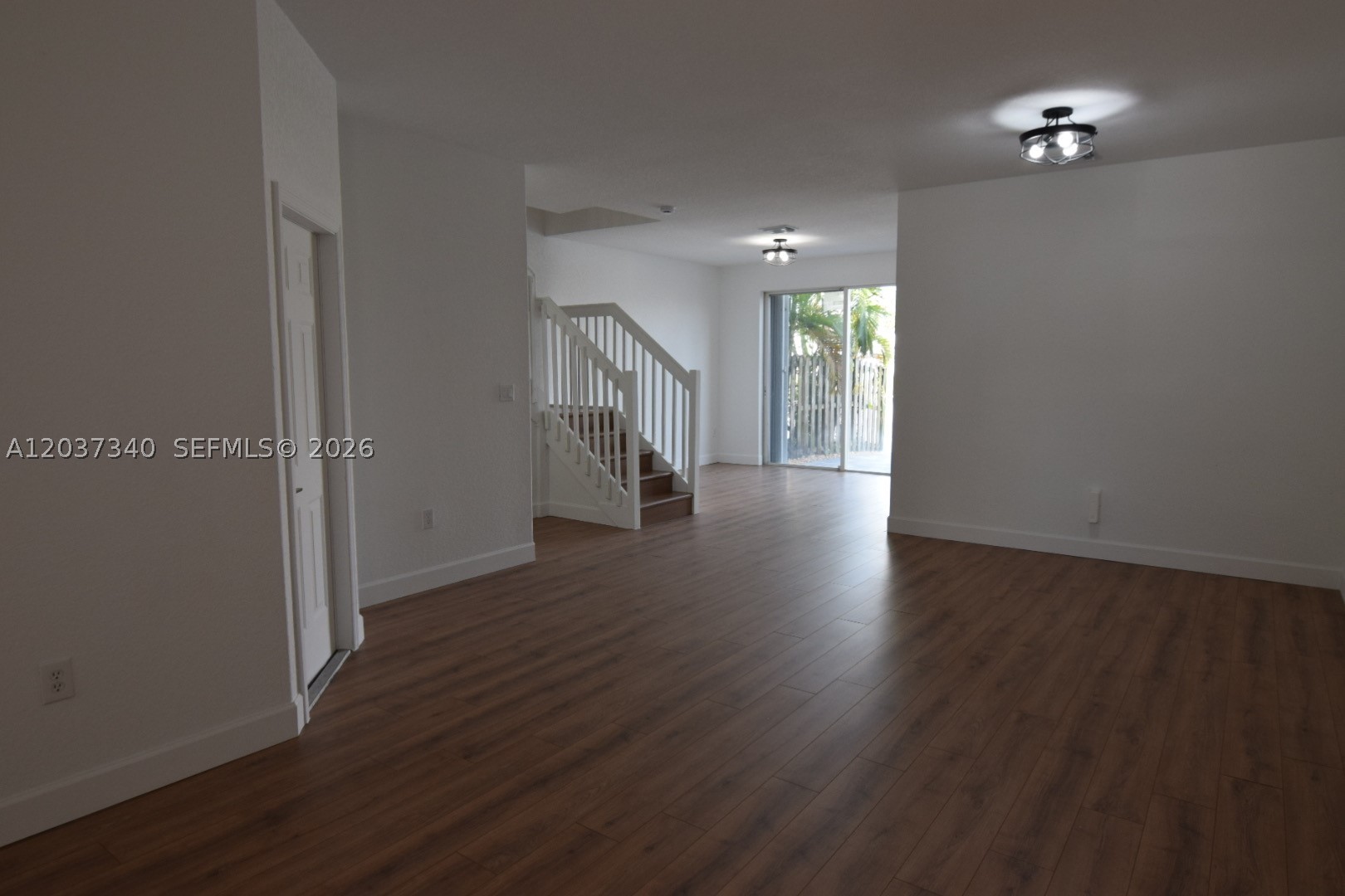 Islands at Doral - Residential Lease