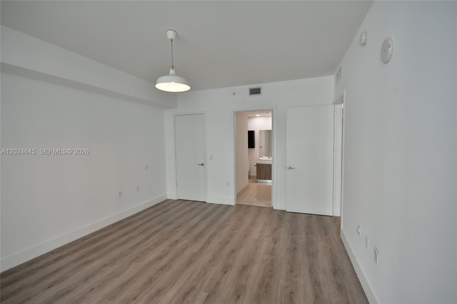 CASSA BRICKELL CONDO - Residential Lease