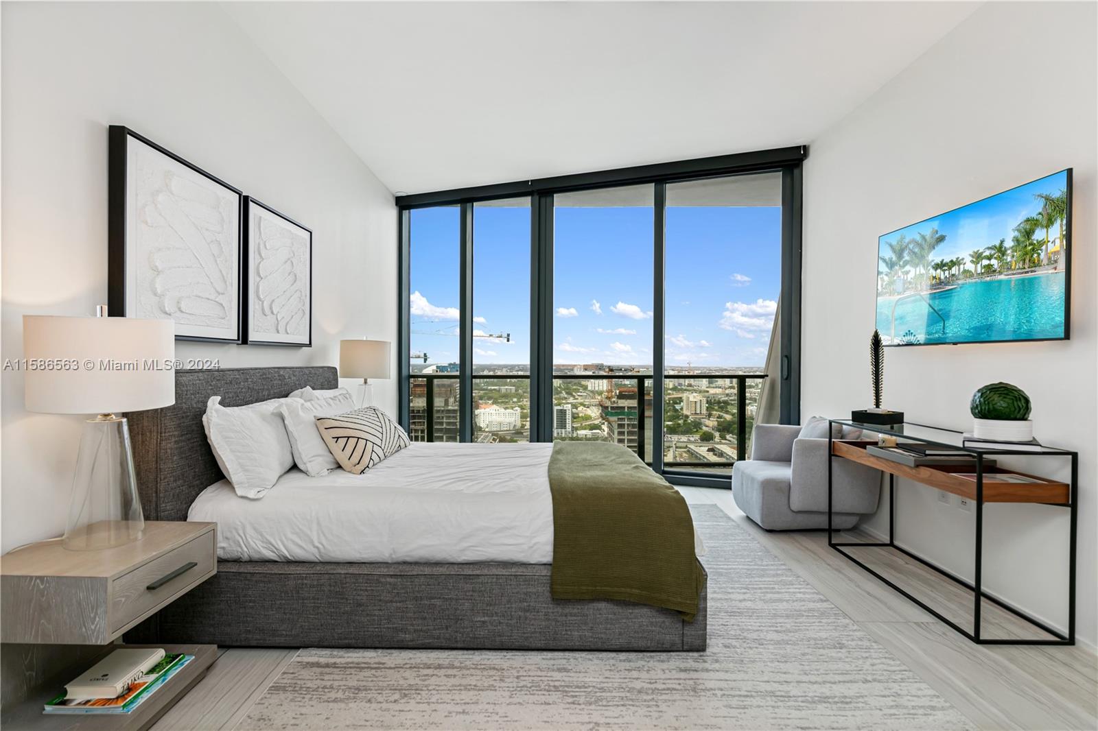 ONE THOUSAND MUSEUM CONDO - Residential