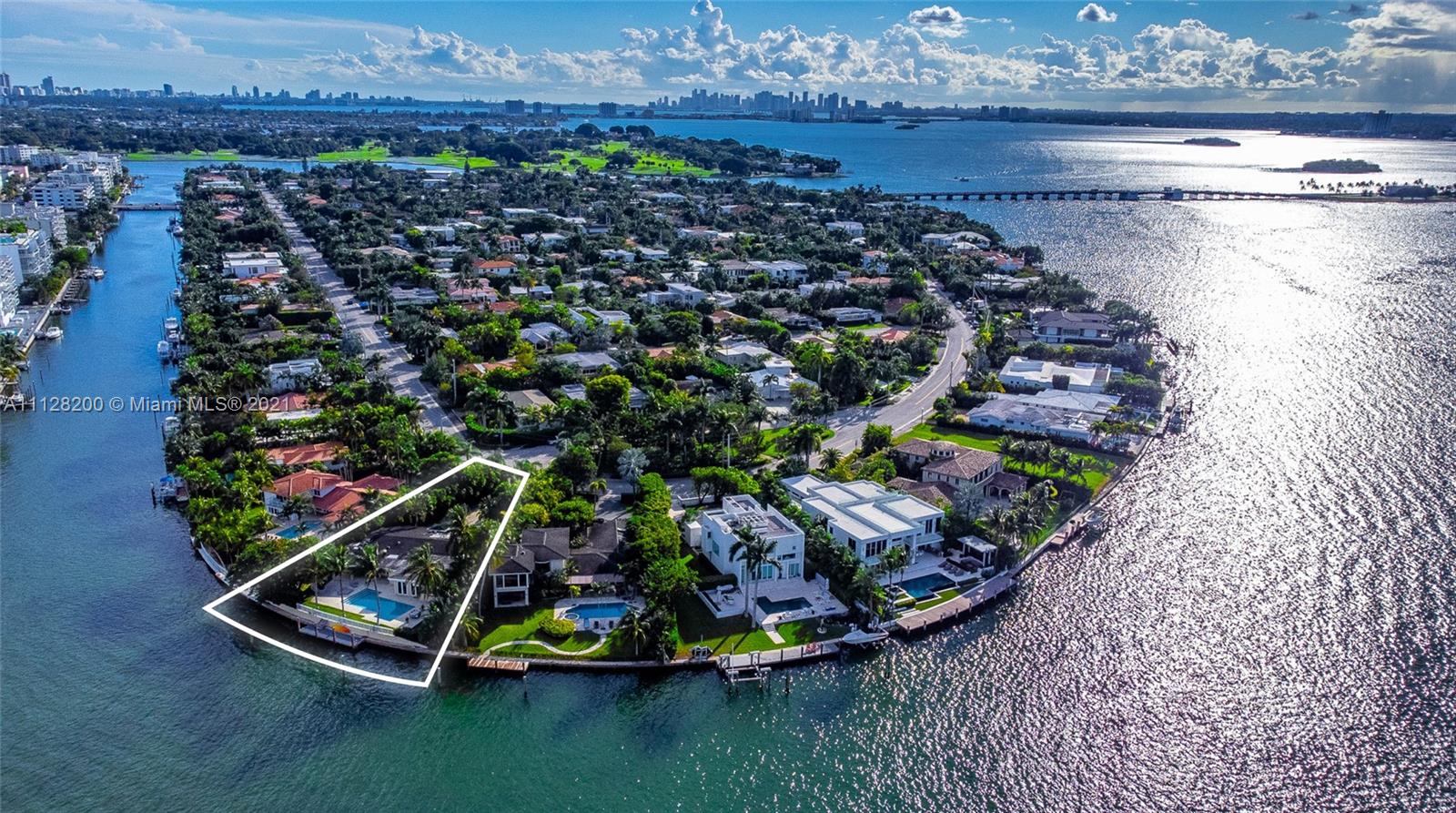 BAY HARBOR ISLAND - Residential