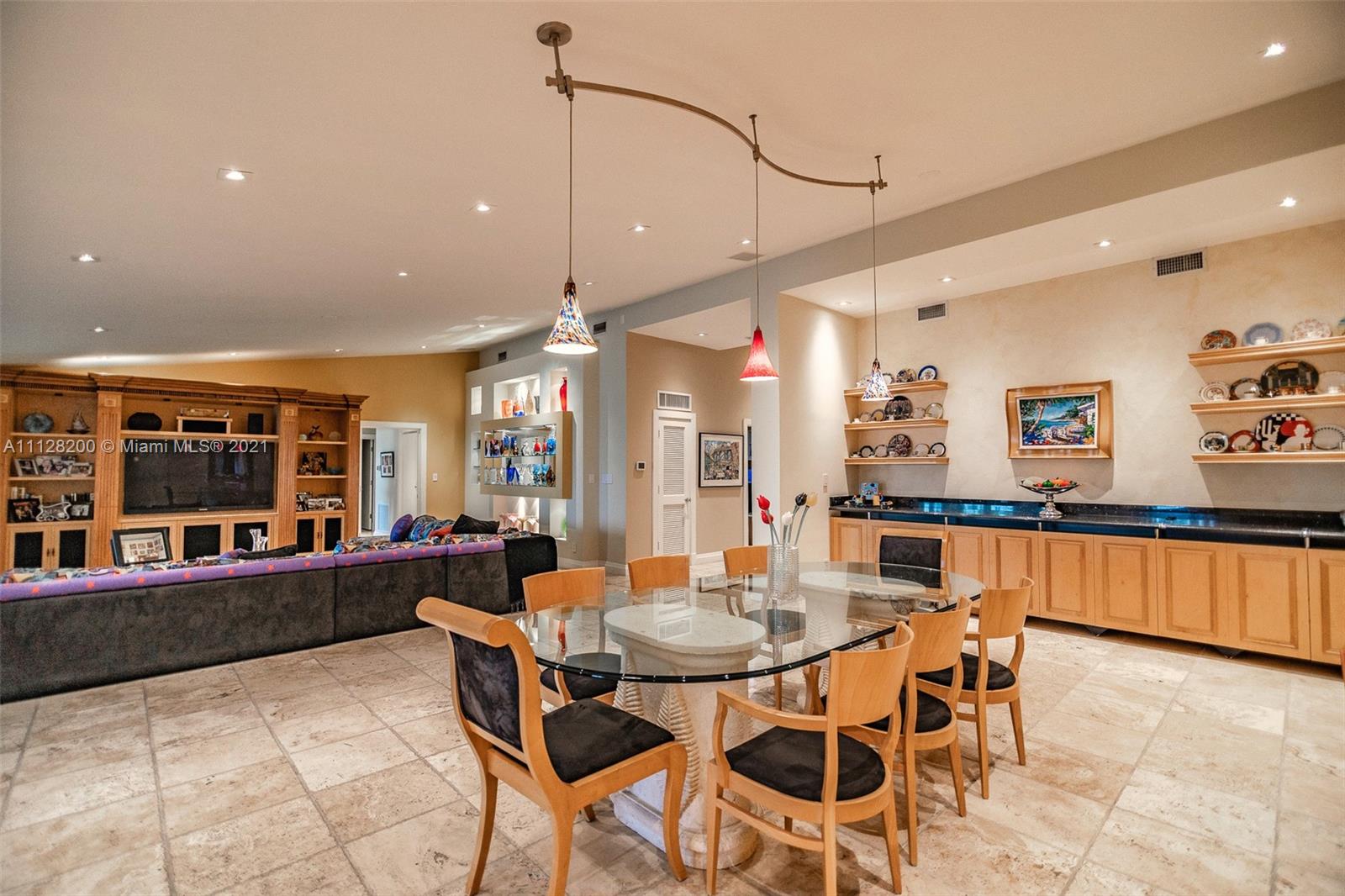 BAY HARBOR ISLAND - Residential