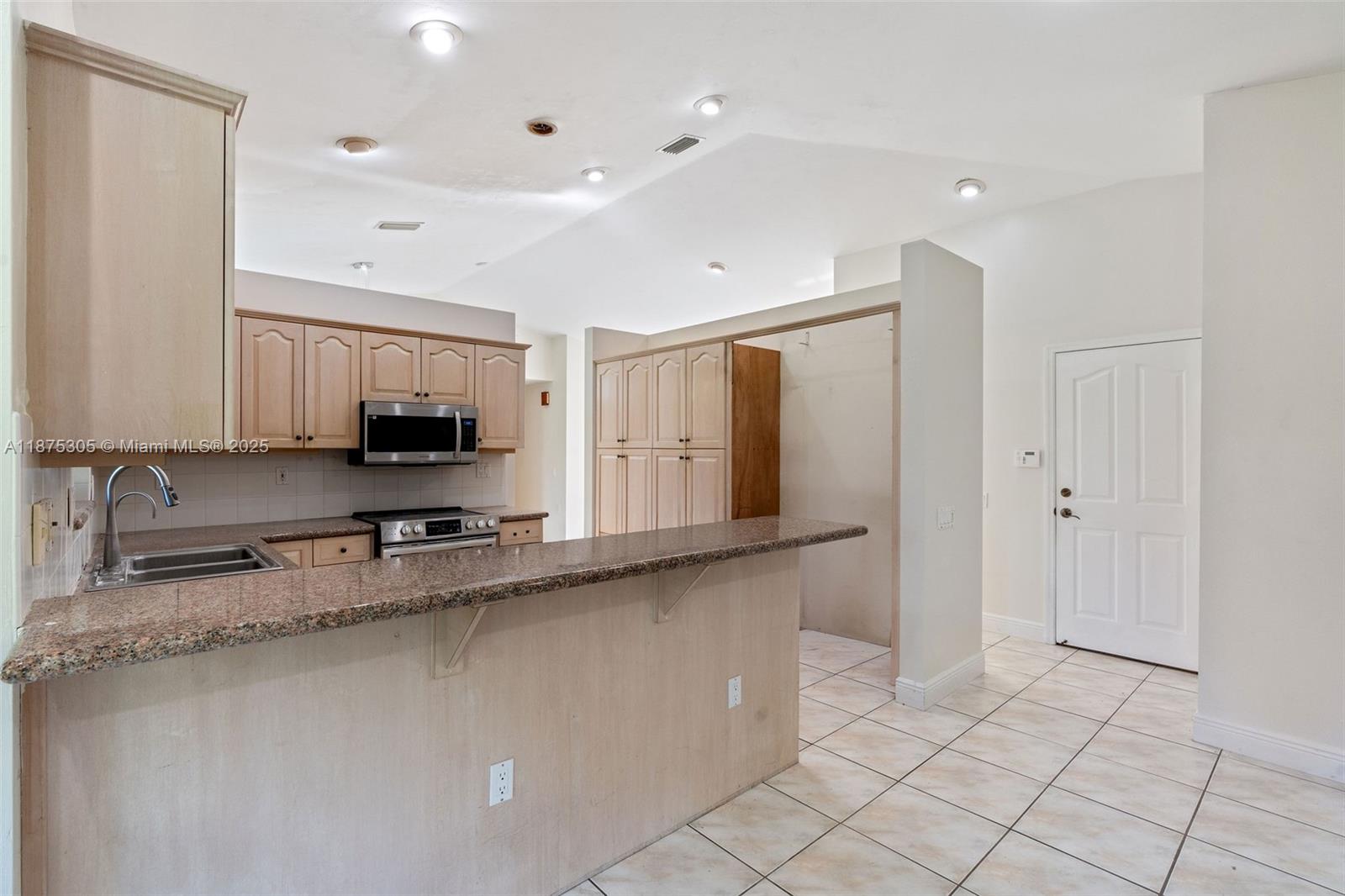 Redlands - Residential