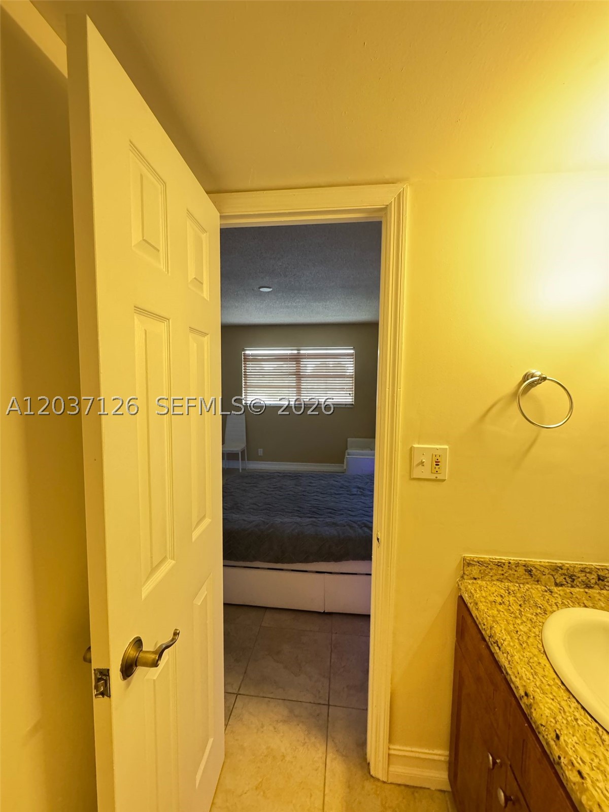 MOFFETT PLACE CONDO - Residential Lease