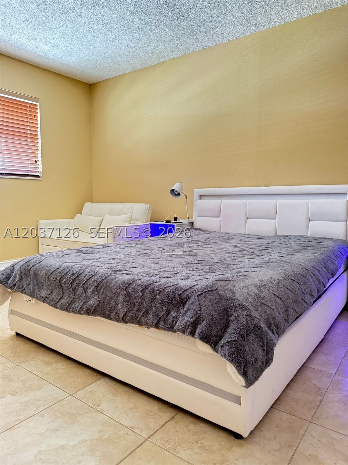 MOFFETT PLACE CONDO - Residential Lease