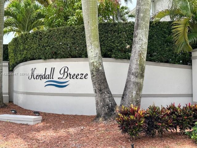 KENDALL BREEZE SOUTH - Residential