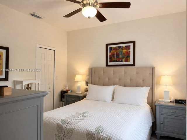 KENDALL BREEZE SOUTH - Residential