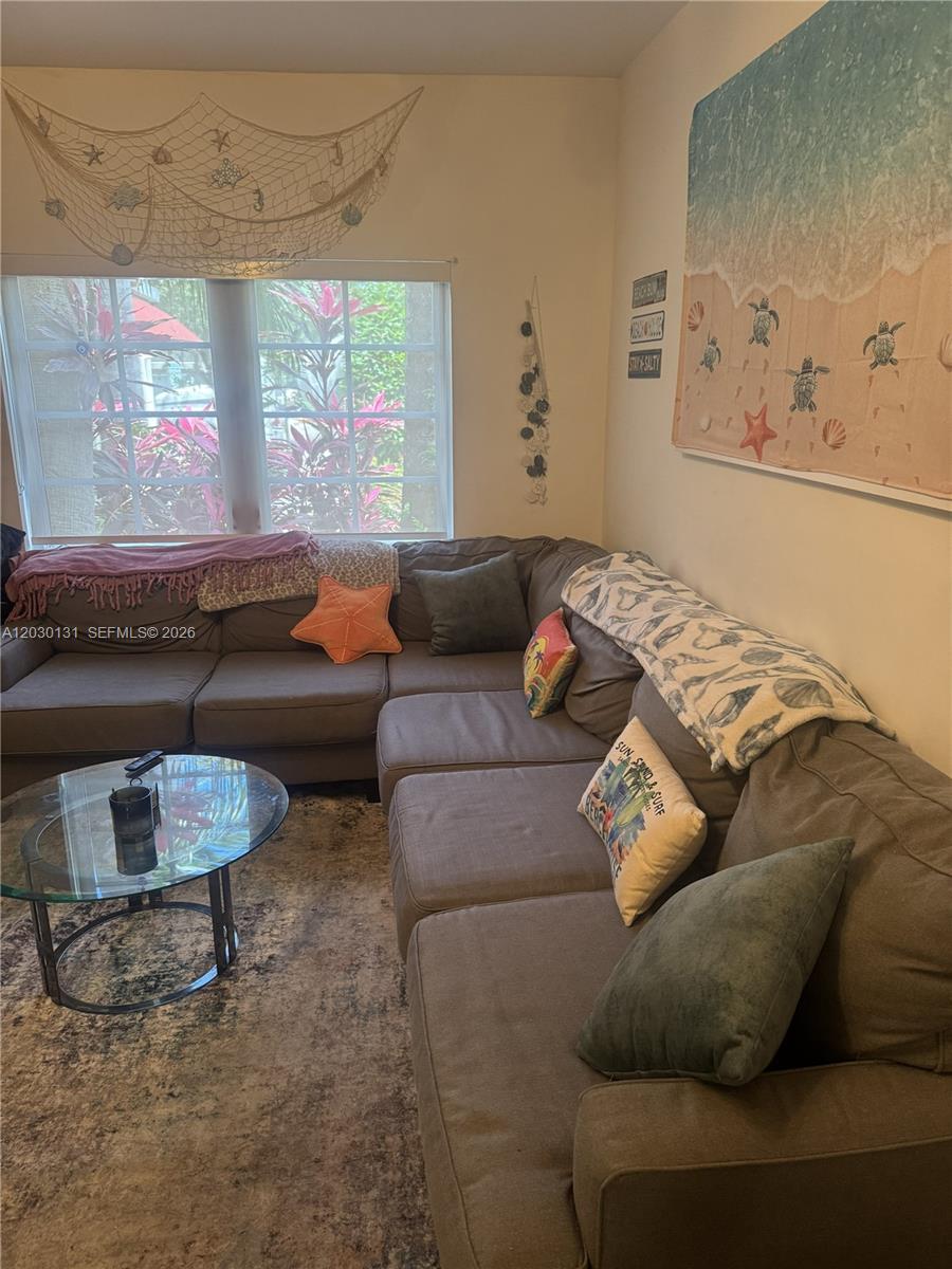 EVA CONDO - Residential Lease