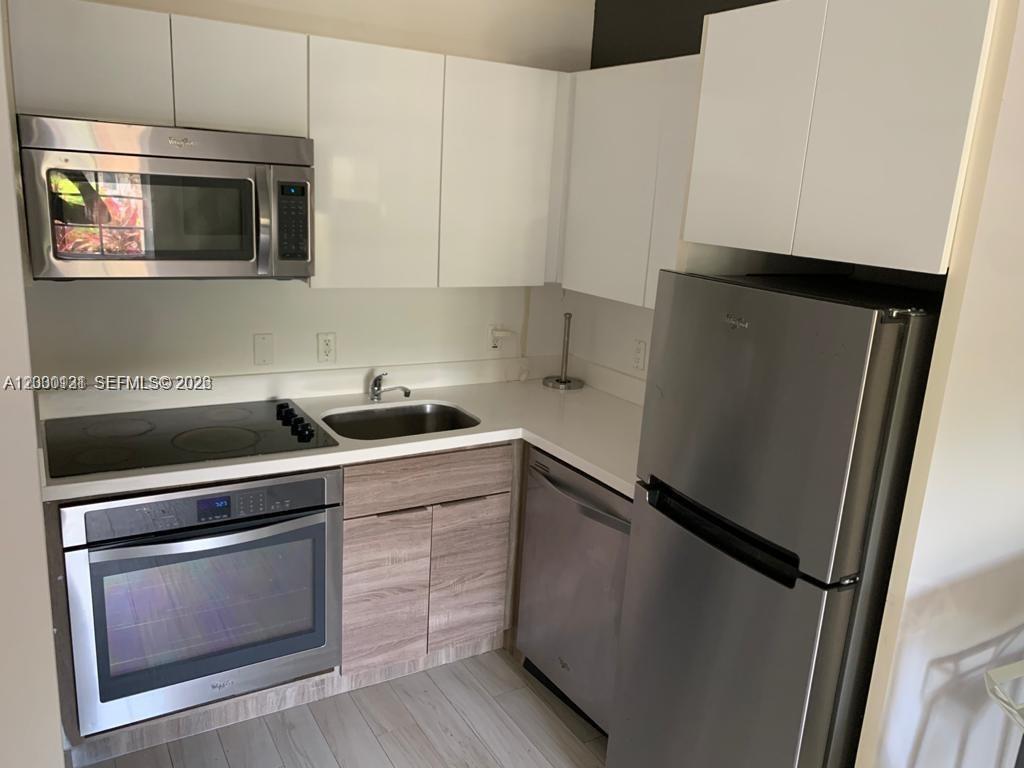 EVA CONDO - Residential Lease