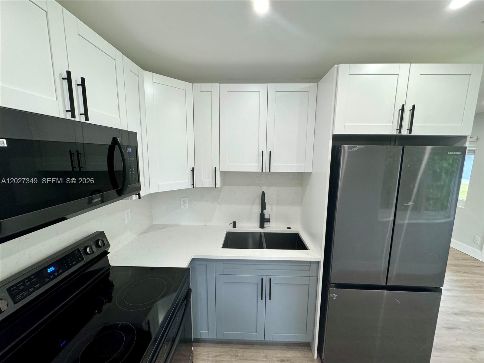 This prime location Triplex offers a great return on investment and features impact windows and doors, central AC, coin laundry, along with a 2021 roof. The Triplex consists of two updated units with 2-bed and 1-bath each, and a fully renovated 1-bed, 1-bath unit. All the units are leased annually with long-term tenants. This well-maintained property is truly turn-key and located near all the marinas and shipyards, Fort Lauderdale airport, malls, and amenities. Owner just painted exterior as well!