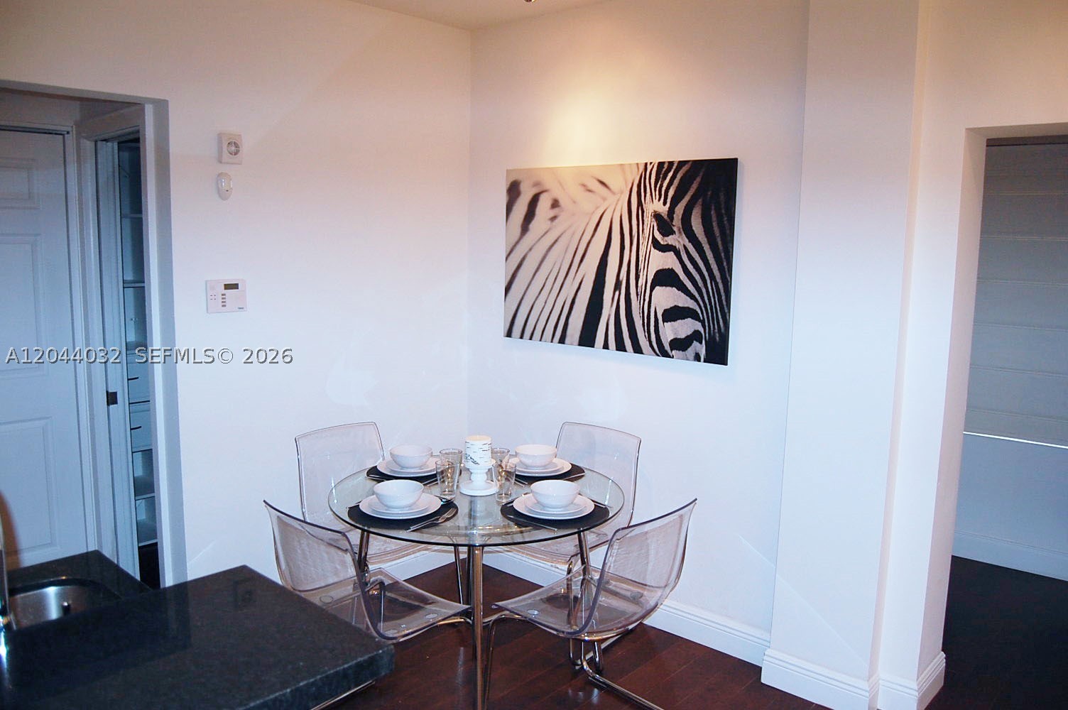 VENETIAN MANOR CONDO - Residential Lease