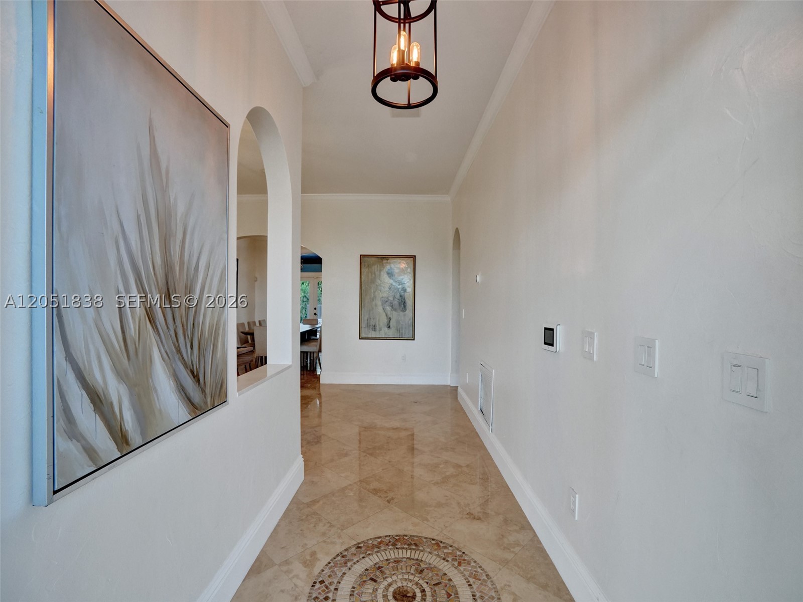 THE MANSIONS AT SUNSET 3R - Residential Lease