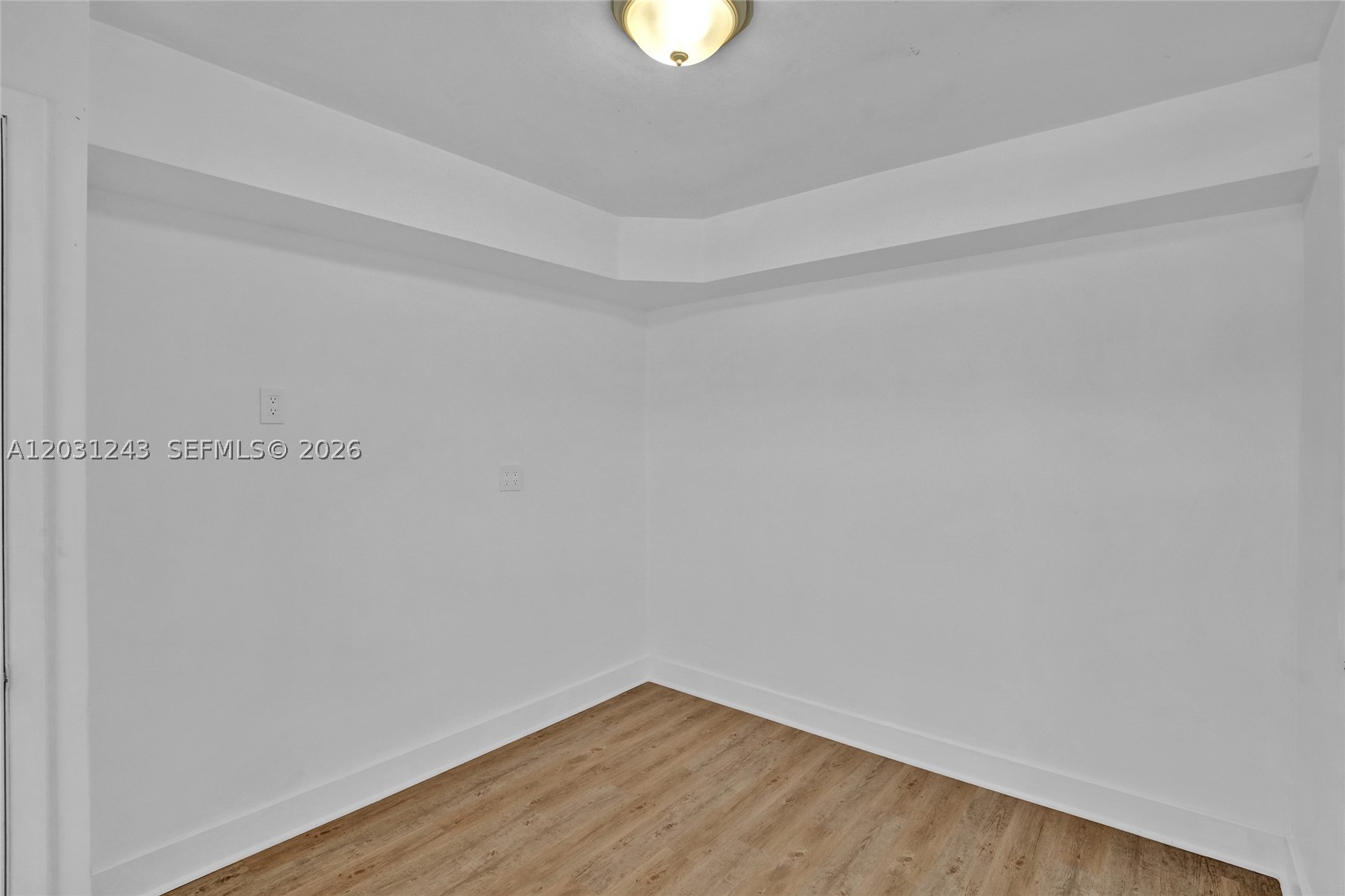 FOURTH HORIZONS CONDO - Residential