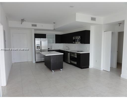IVY CONDO - Residential Lease