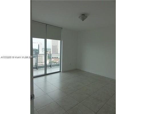IVY CONDO - Residential Lease