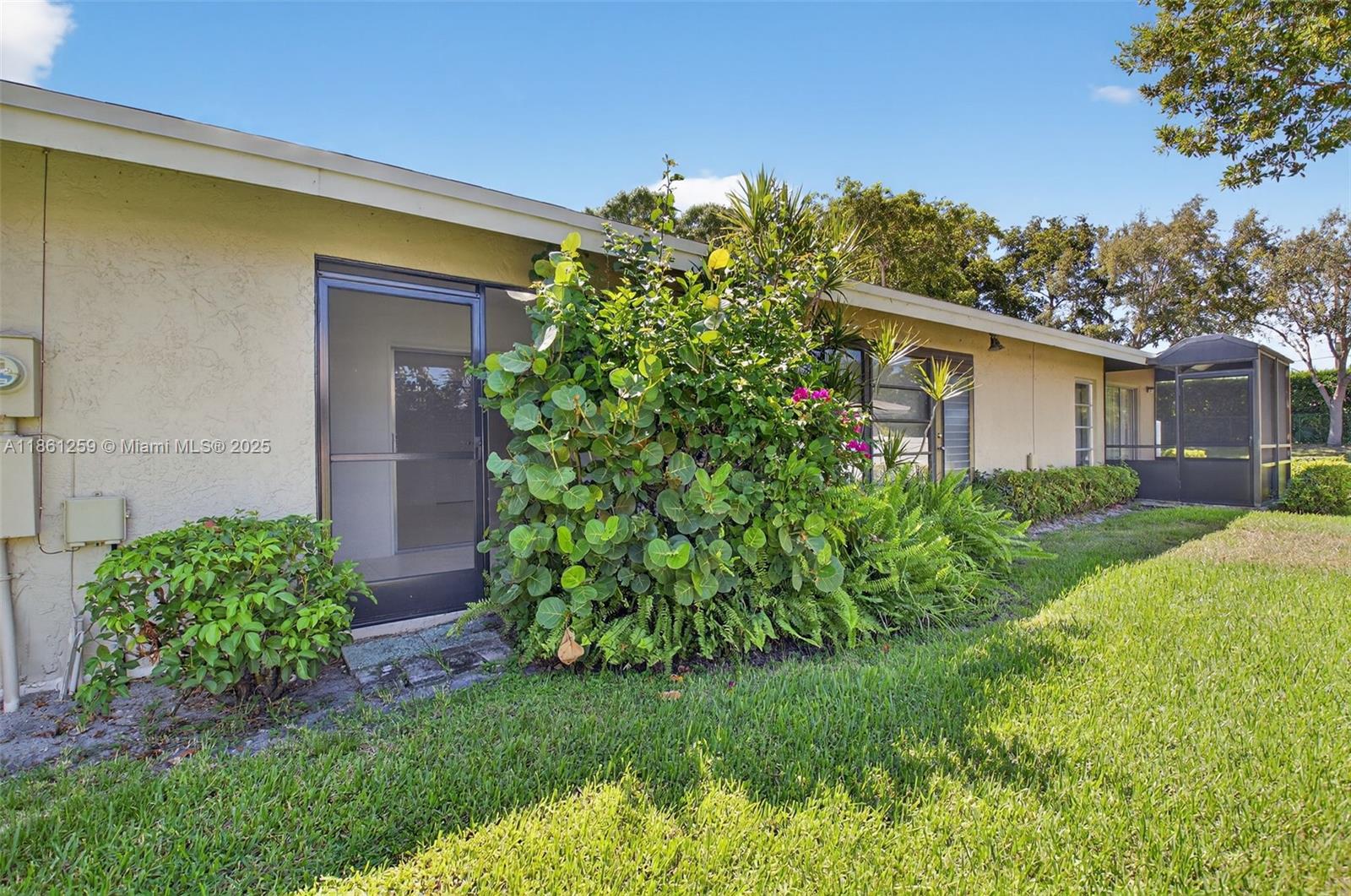 WHISPER WALK - Residential