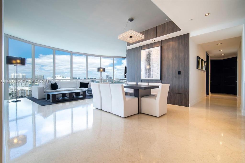 TRUMP PALACE CONDO - Residential