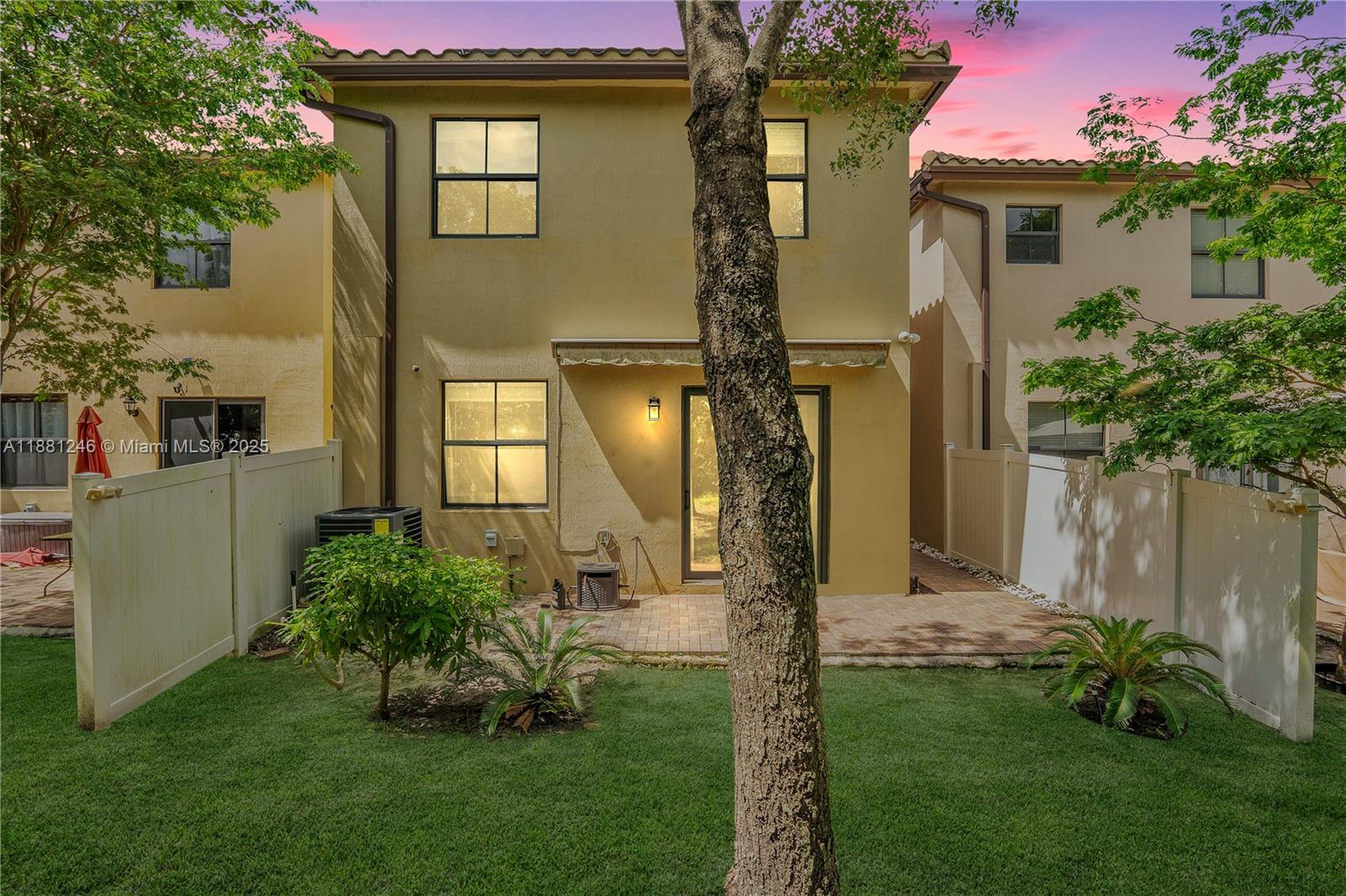SABAL PALM BY PRESTIGE - Residential