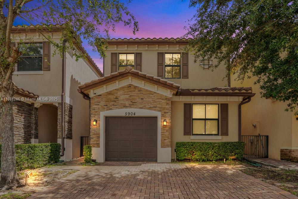 SABAL PALM BY PRESTIGE - Residential