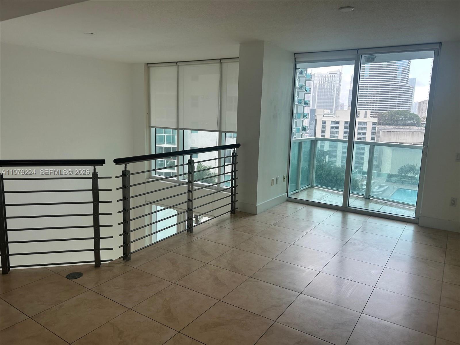 BRICKELL ON THE RIVER S T - Residential