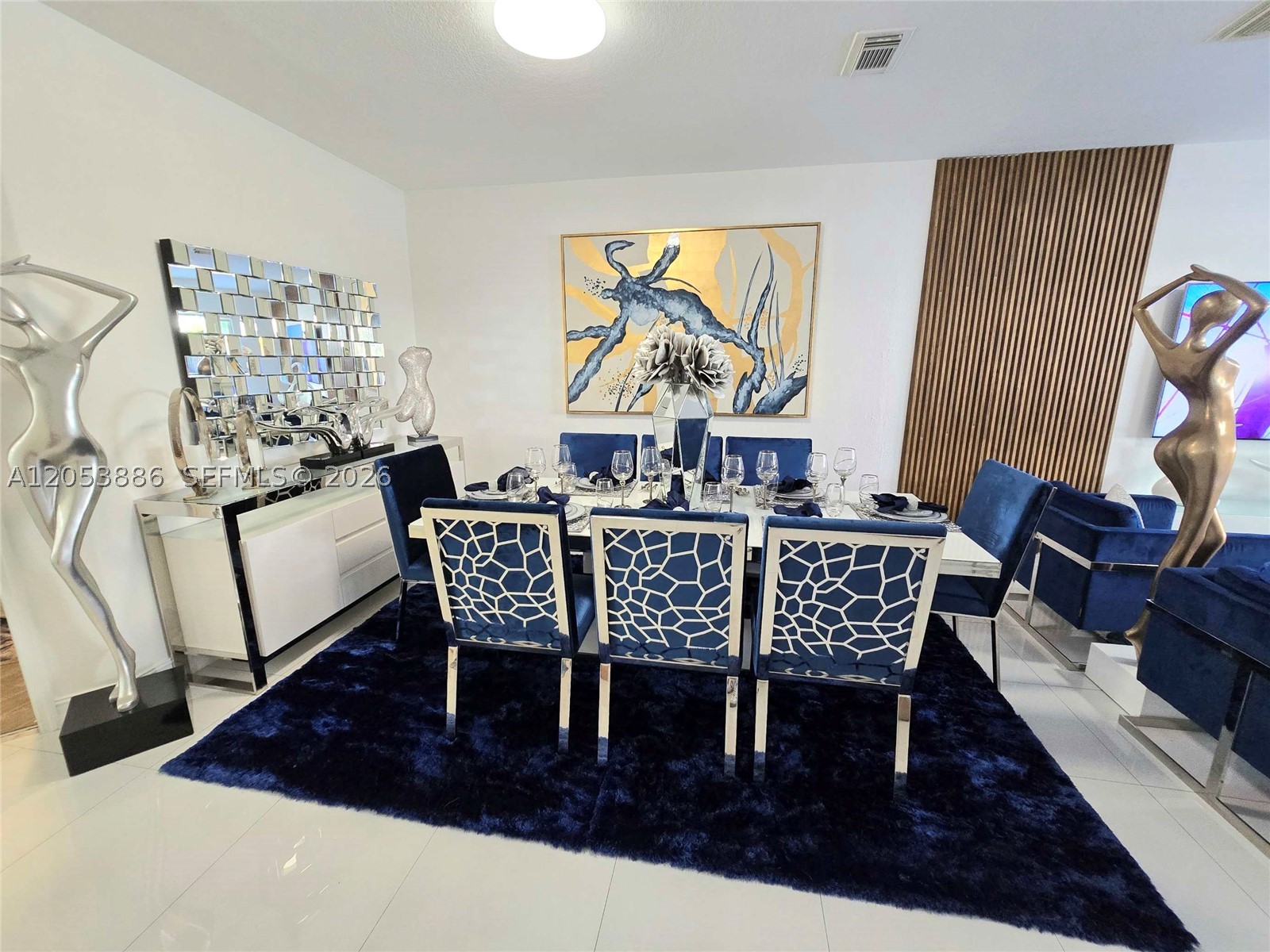 ISLANDS AT DORAL 1ST ADDN - Residential