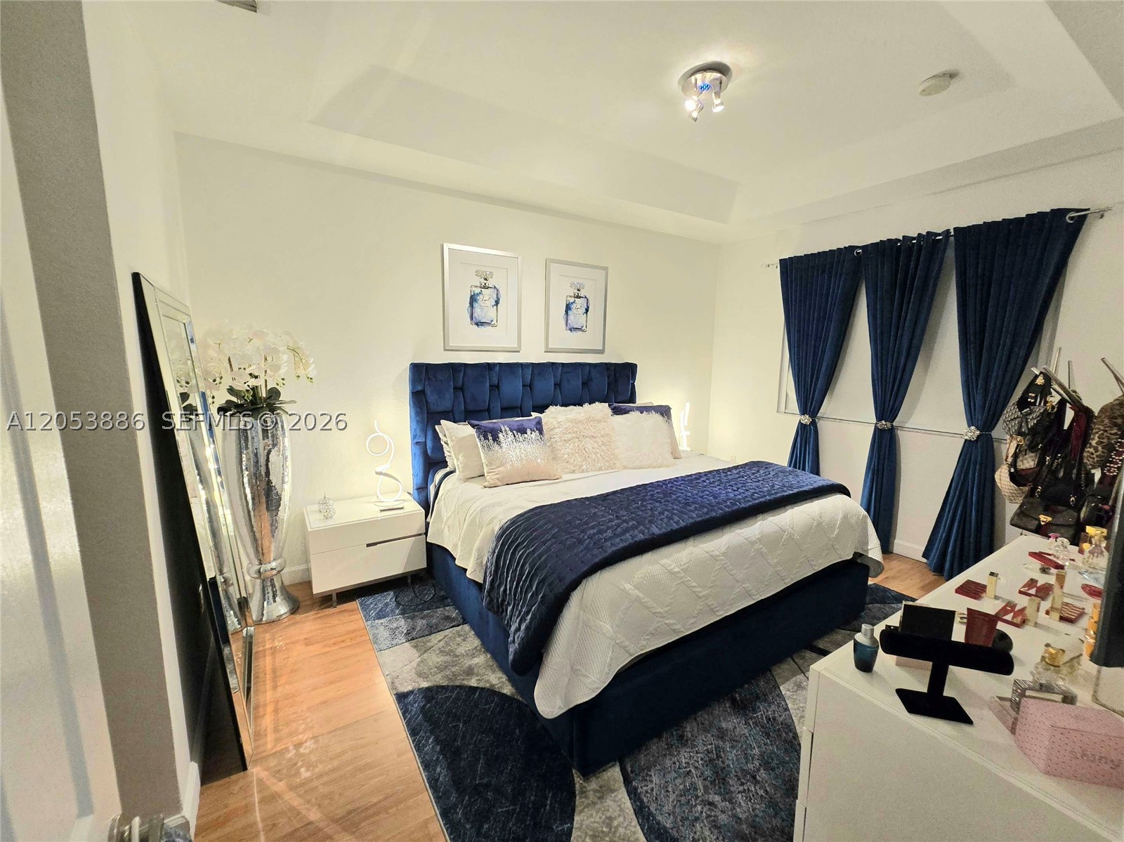 ISLANDS AT DORAL 1ST ADDN - Residential