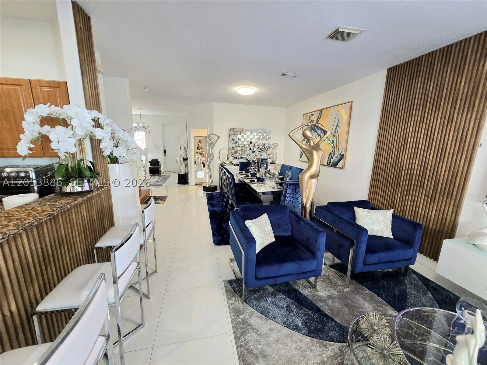 ISLANDS AT DORAL 1ST ADDN - Residential