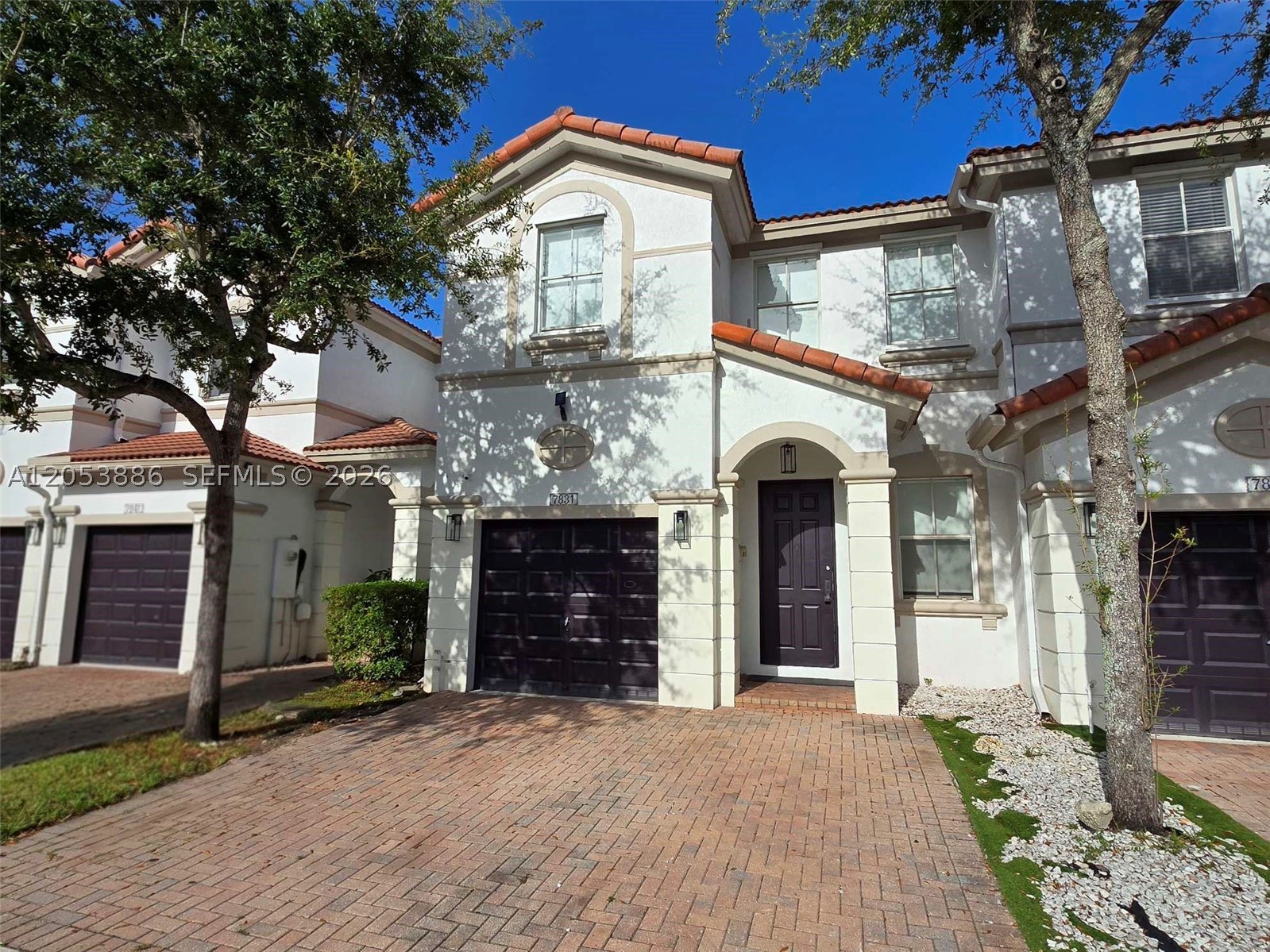ISLANDS AT DORAL 1ST ADDN - Residential