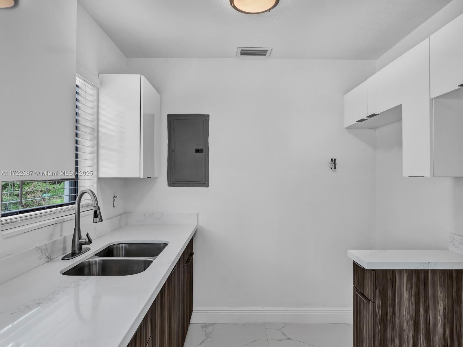 RIVERDALE ESTATES SEC 3 - Residential