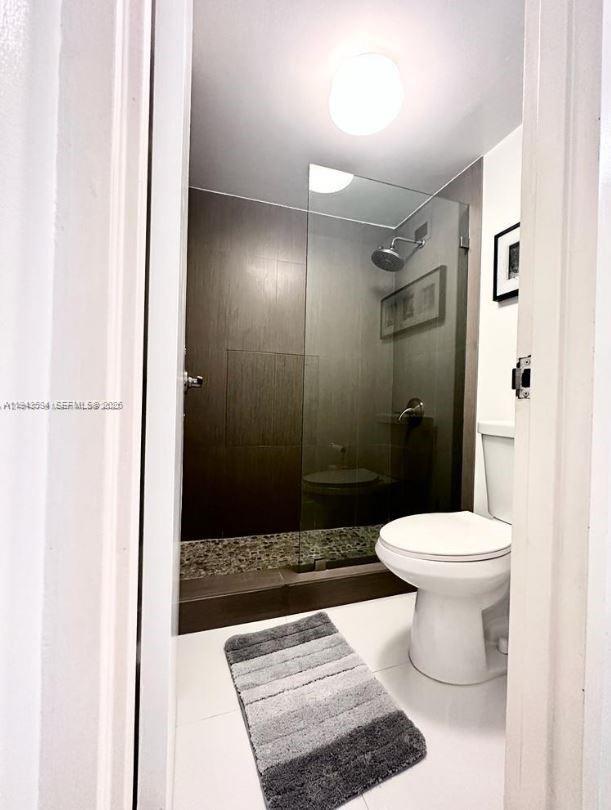 THE DECOPLAGE CONDO - Residential