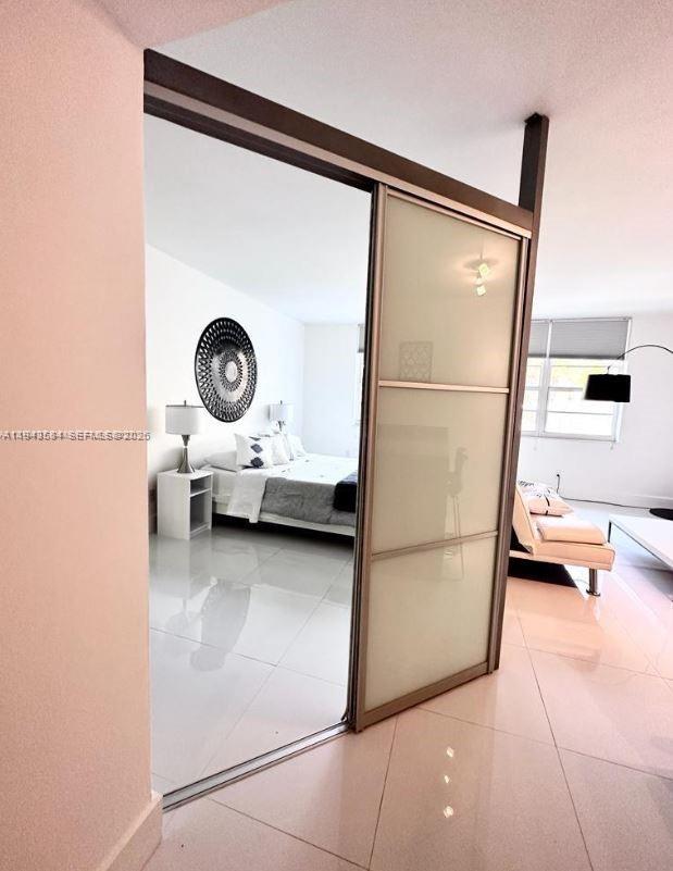 THE DECOPLAGE CONDO - Residential