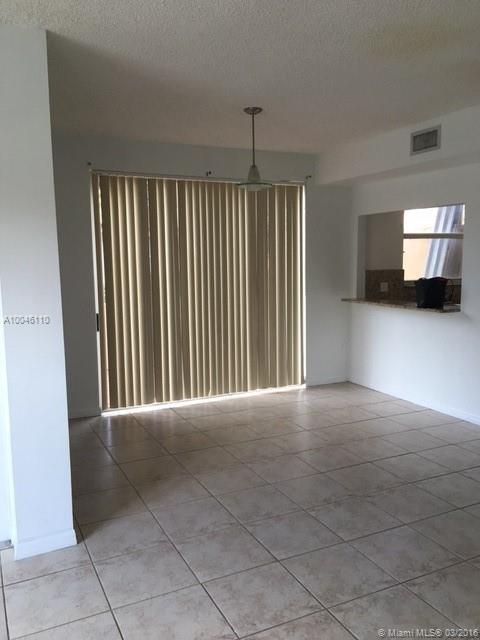 Tiffany Lakes Condo - Residential Lease