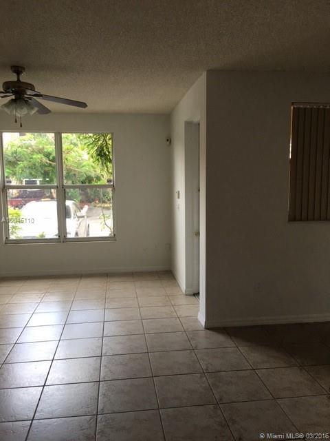 Tiffany Lakes Condo - Residential Lease
