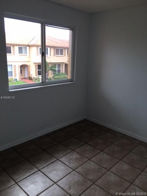 Tiffany Lakes Condo - Residential Lease