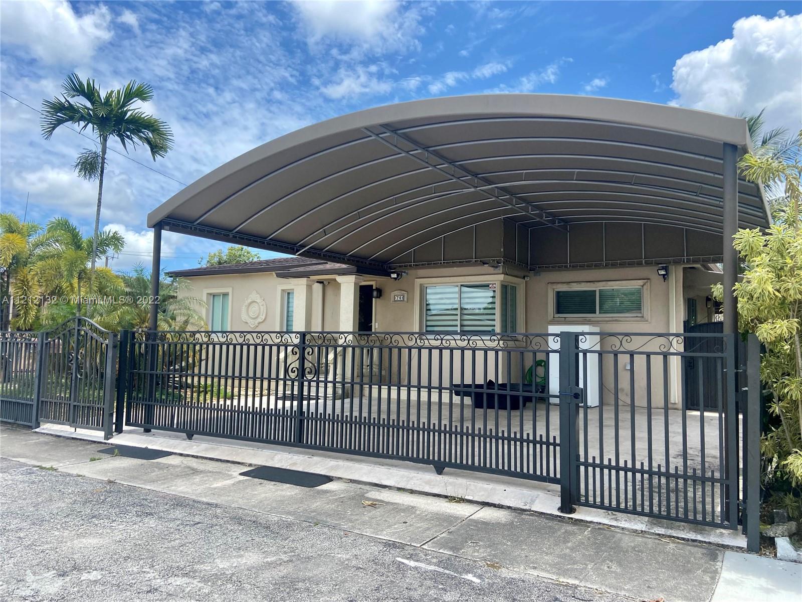 ROBINS VILLAS - Residential Lease
