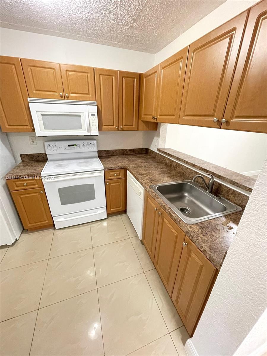 MIRAMAR CLUB #1 CONDO - Residential Lease