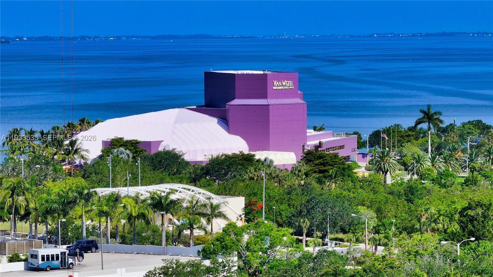 MIRA MAR - Residential