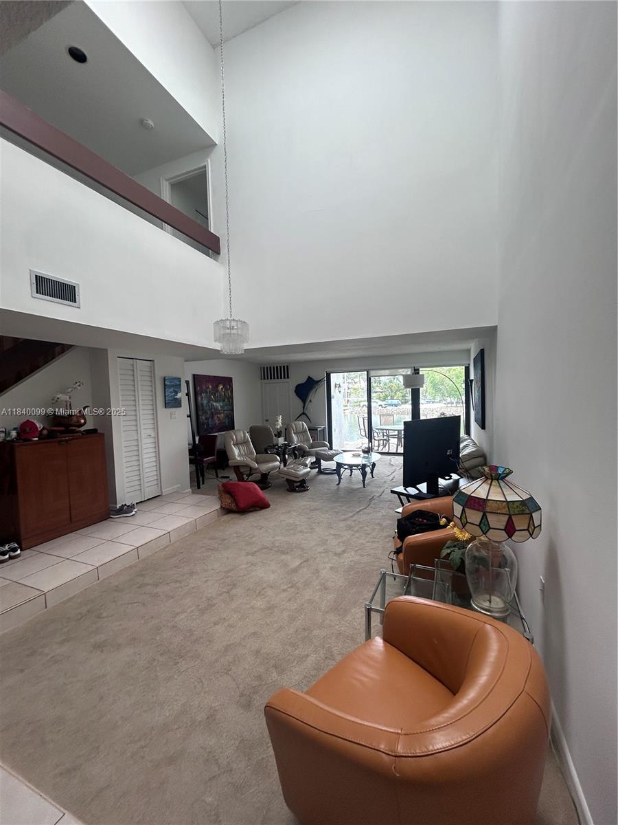 POINCIANA IS YT & RCQ CLU - Residential