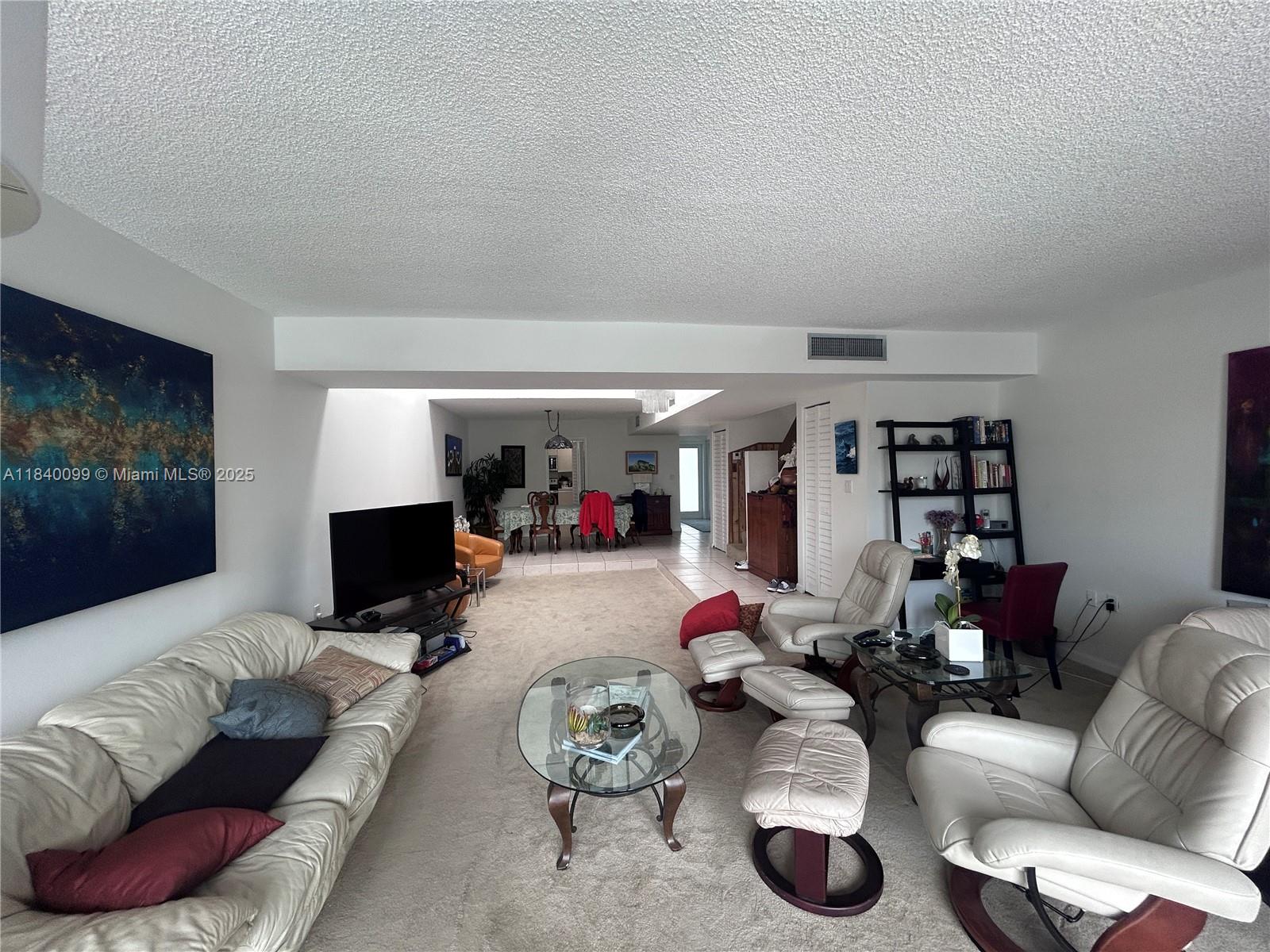 POINCIANA IS YT & RCQ CLU - Residential