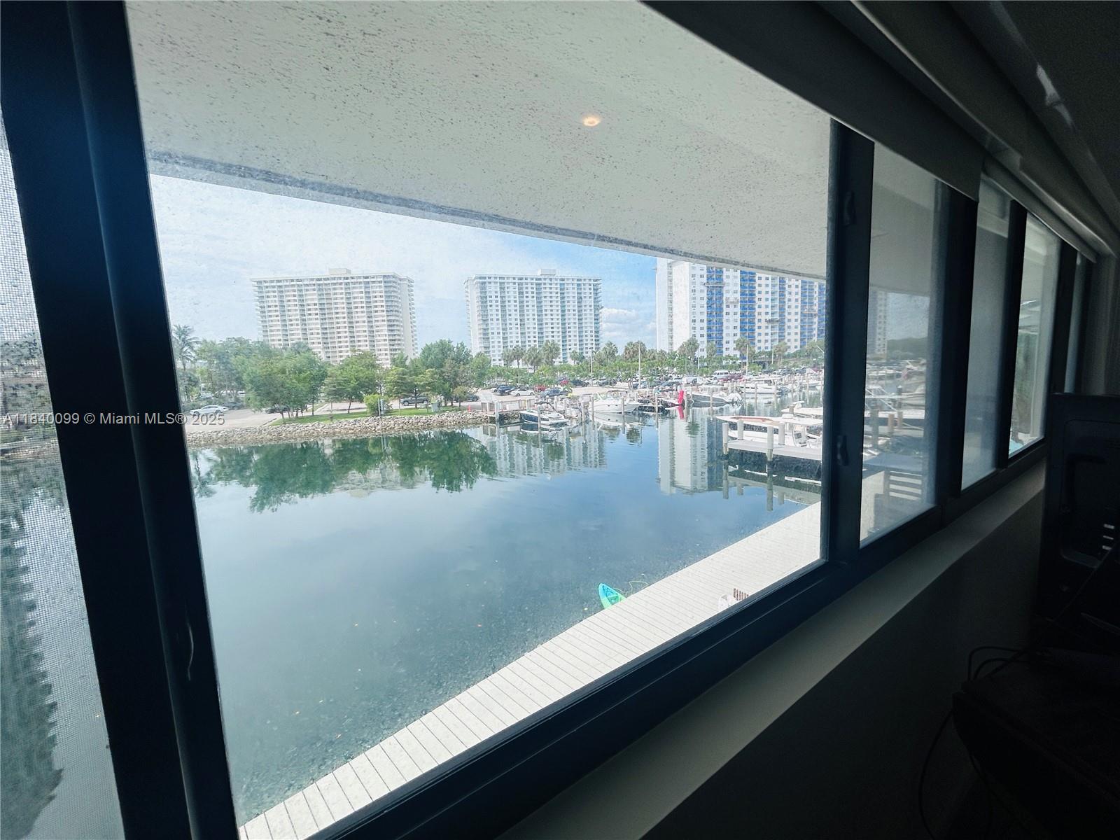 POINCIANA IS YT & RCQ CLU - Residential