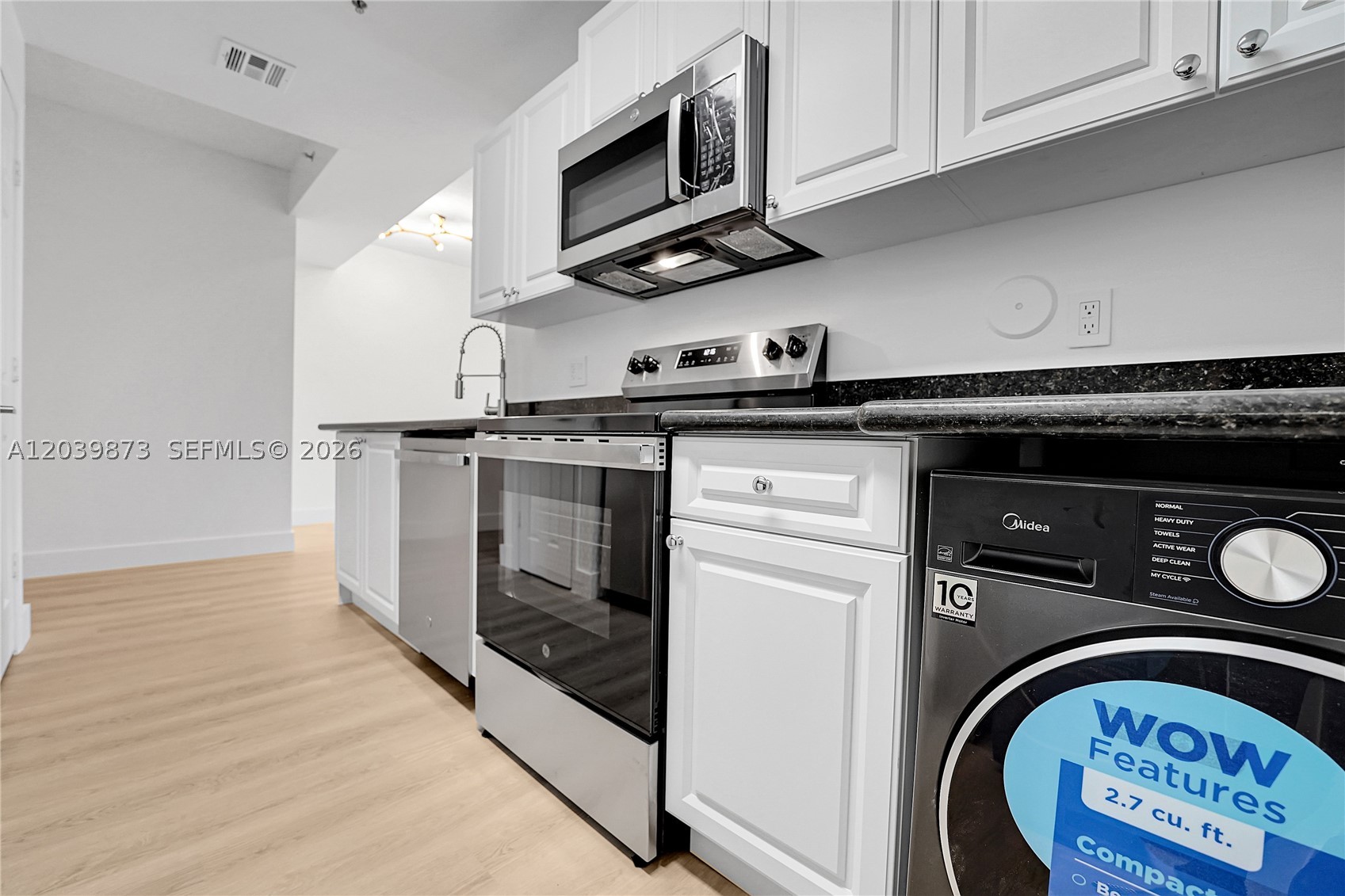 ARISSA PLACE CONDO - Residential