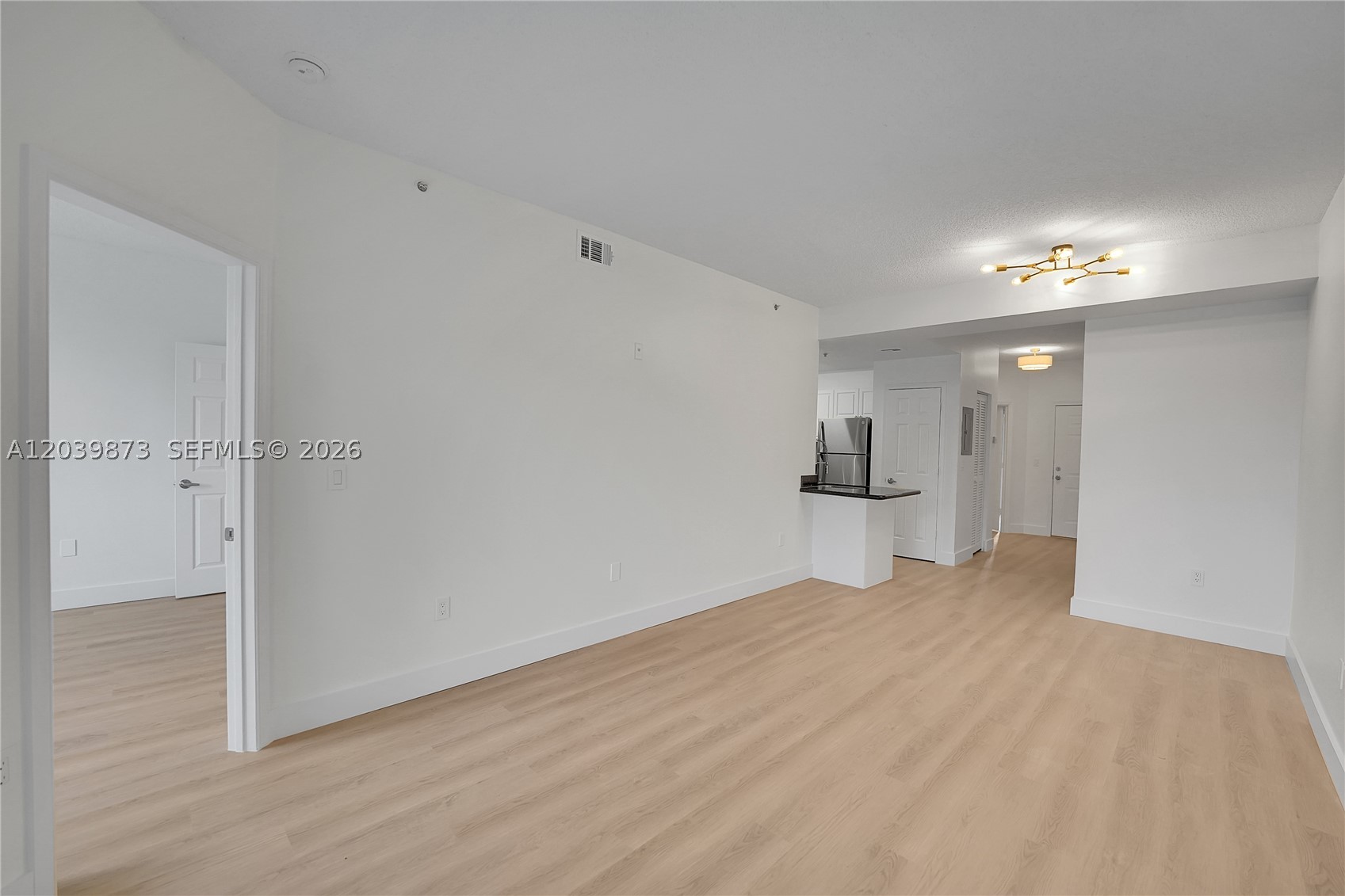 ARISSA PLACE CONDO - Residential
