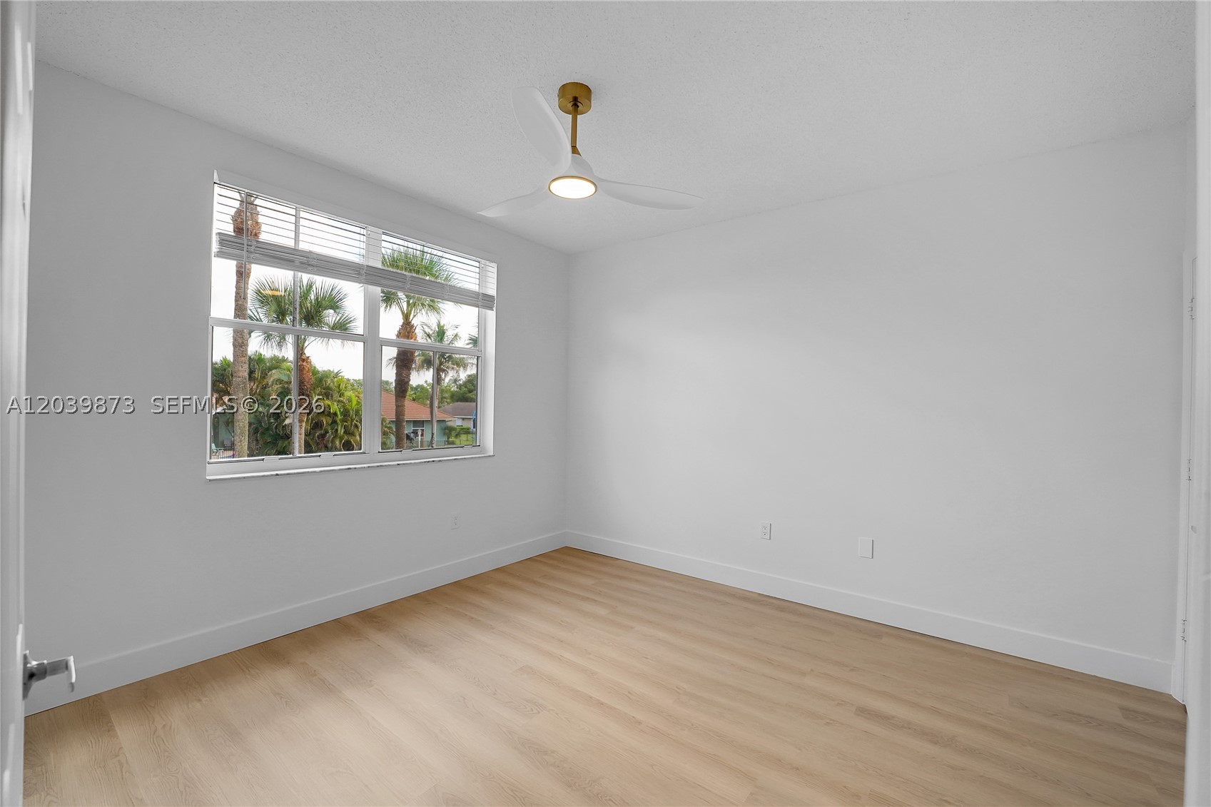 ARISSA PLACE CONDO - Residential