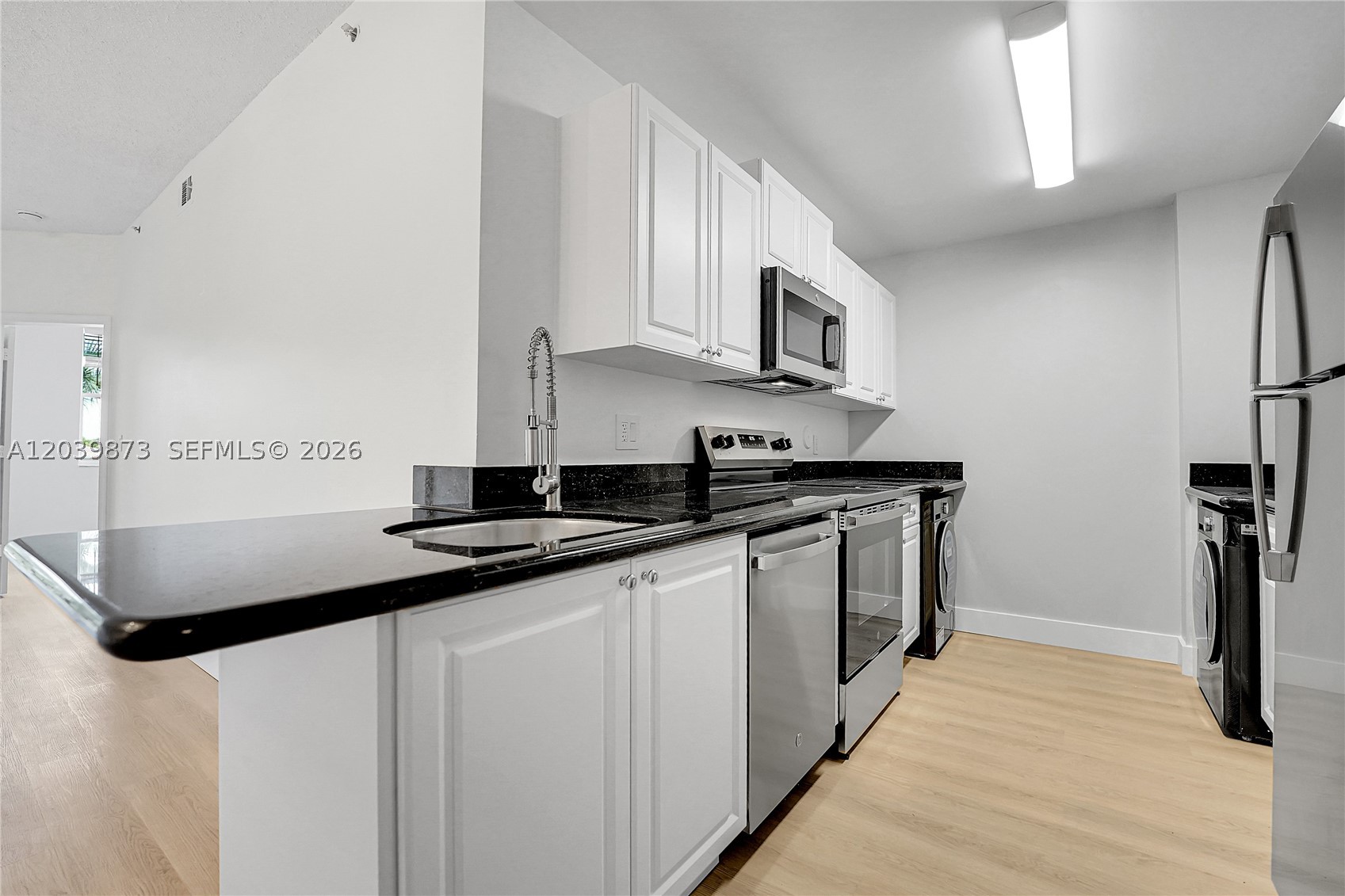 ARISSA PLACE CONDO - Residential