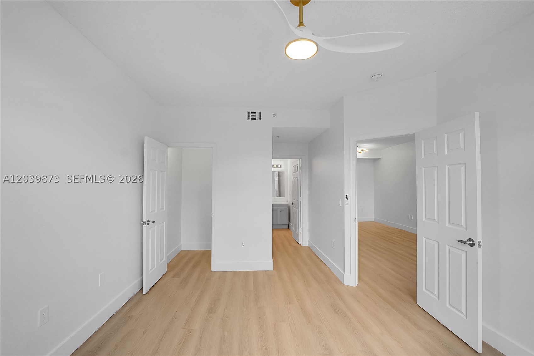 ARISSA PLACE CONDO - Residential