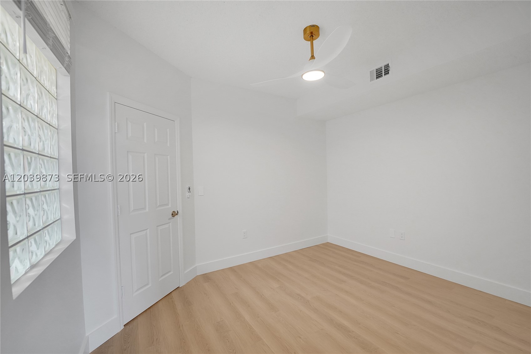 ARISSA PLACE CONDO - Residential