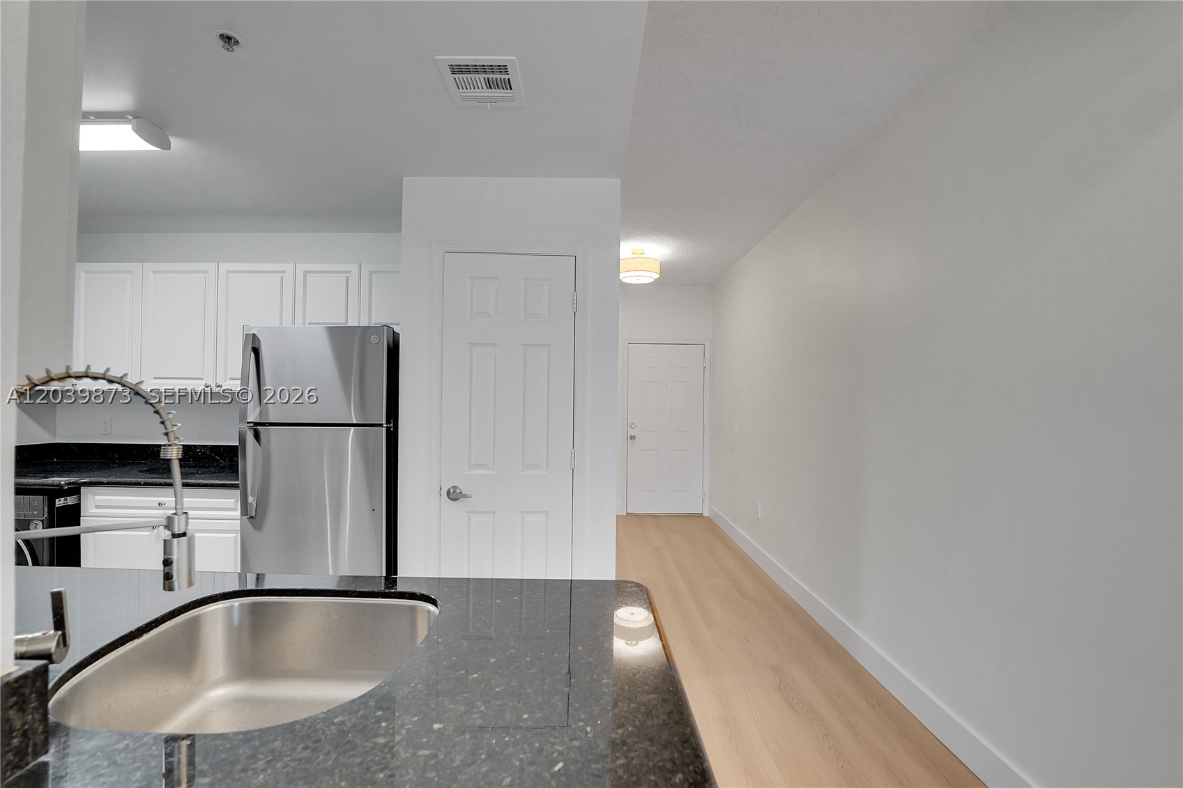 ARISSA PLACE CONDO - Residential