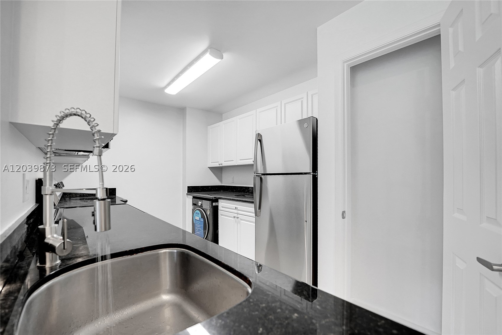 ARISSA PLACE CONDO - Residential