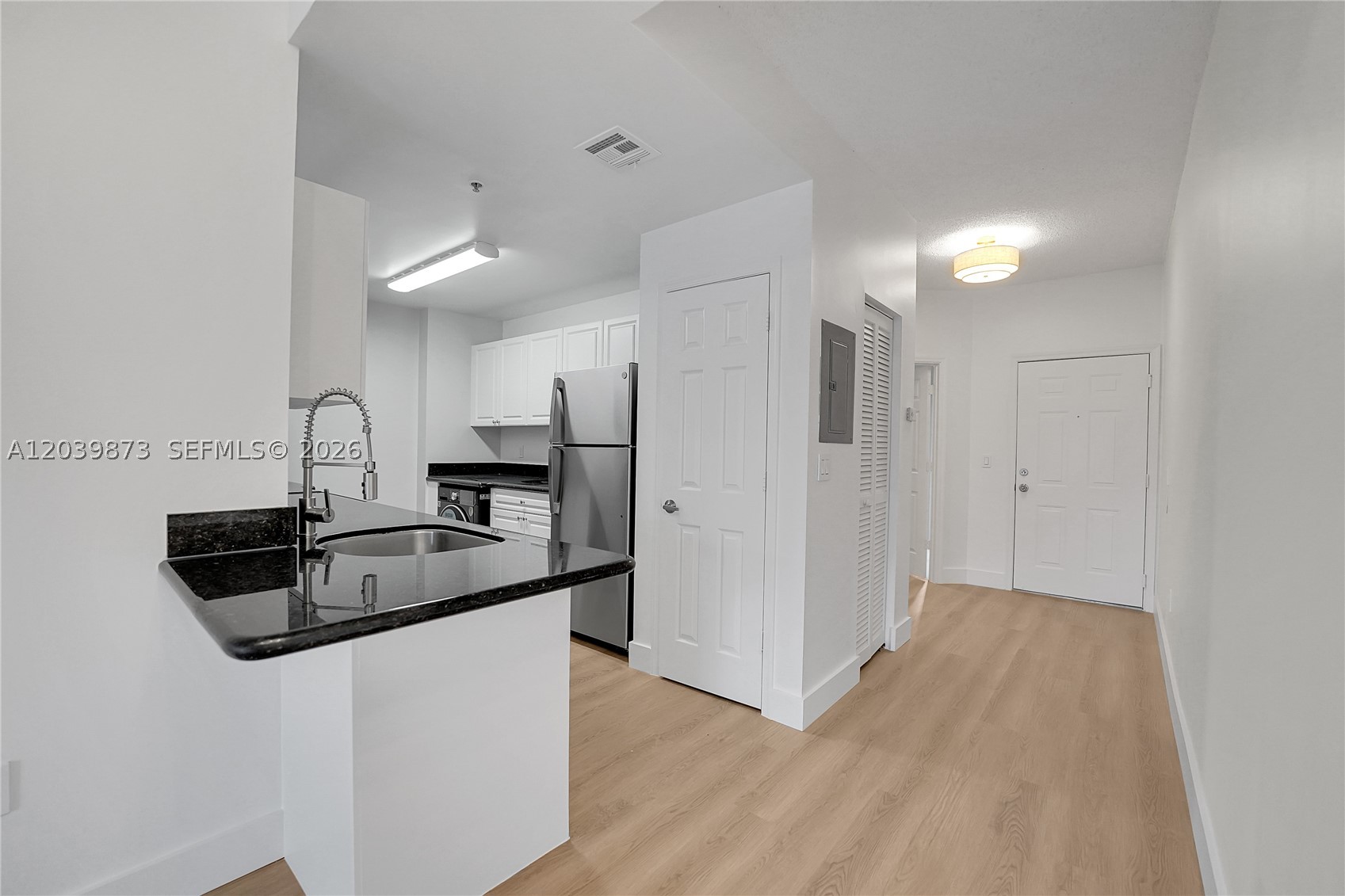 ARISSA PLACE CONDO - Residential